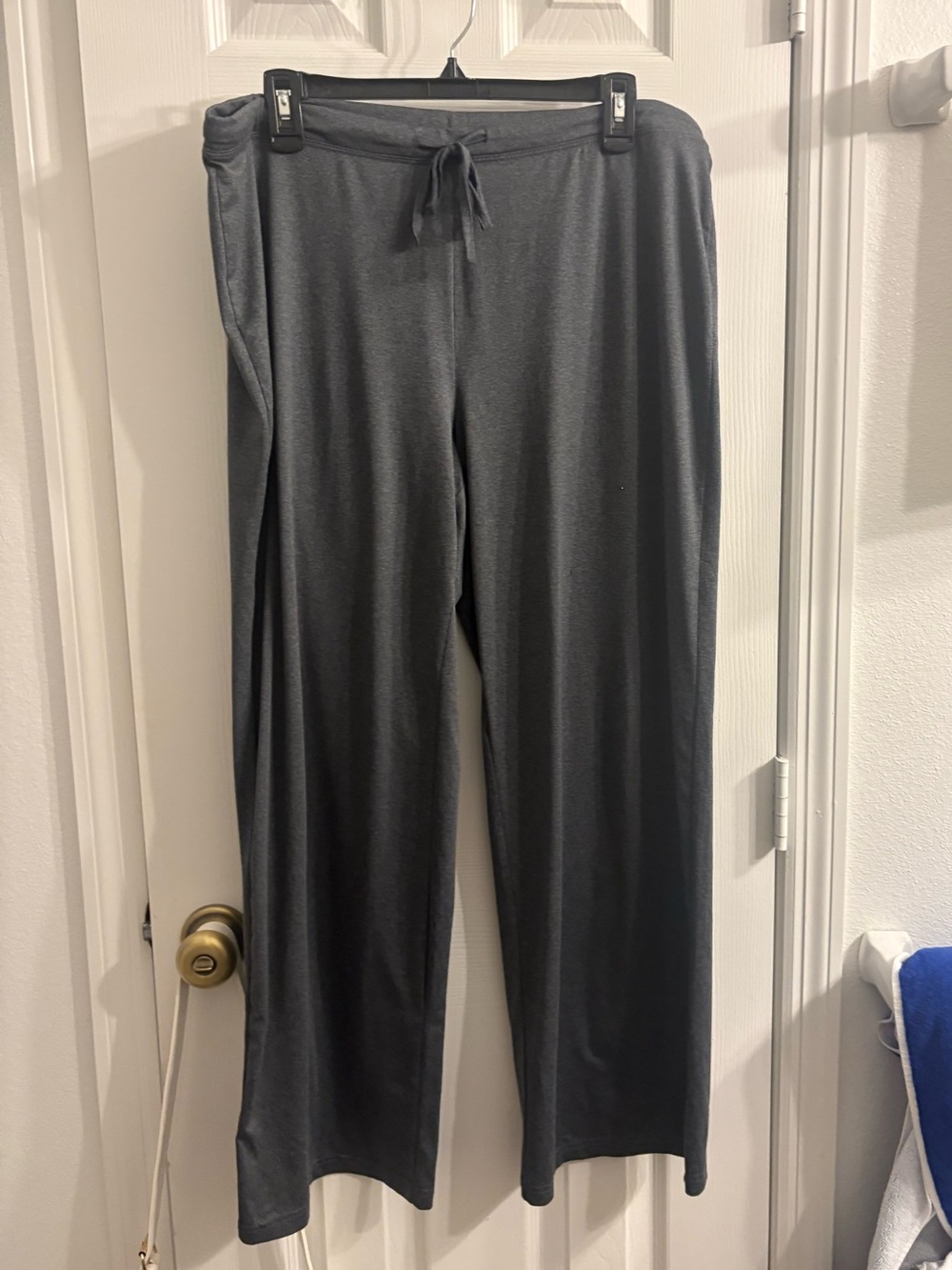 32 Degrees Women's Charcoal Gray Lounge Pajama Pants